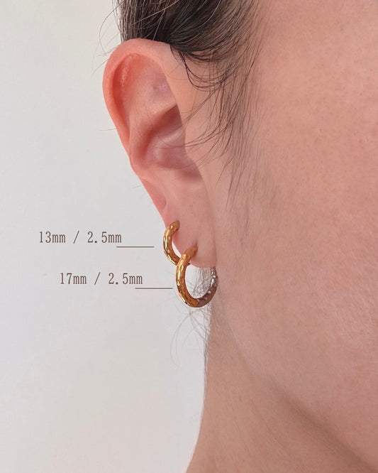 Yin Yang Earring Hoop